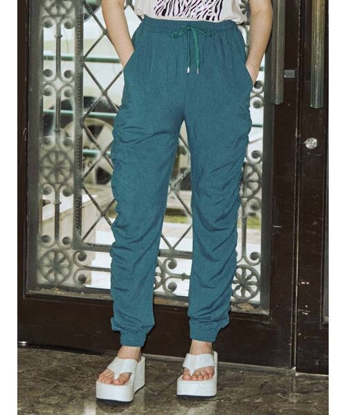 jouetie（ジュエティ）の「ジョガーシャーリングパンツ（その他パンツ・レディース・ブラック/オレンジ/ブルー・MEDIUM）」の3枚目の写真