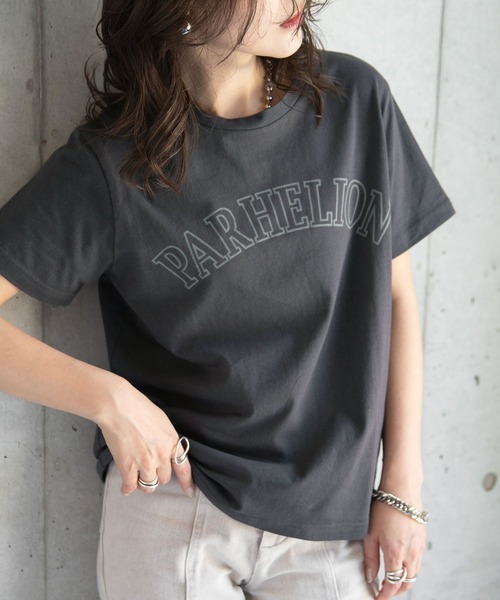 rectangle(レクタングル)の「カレッジプリントTシャツ(Tシャツ/カットソー・レディース・ベージュ/ホワイト×レッド/ホワイト×ネイビー/スミクロ・FREE)」の3枚目の写真
