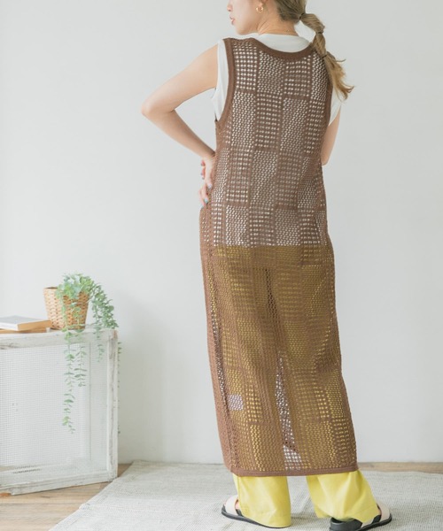 ITEMS URBANRESEARCH（アイテムズ アーバンリサーチ）の「透かし編みロングカーディガン（カーディガン/ボレロ・レディース・アイボリー/ブラウン/ライトカーキ・FREE）」の10枚目の写真