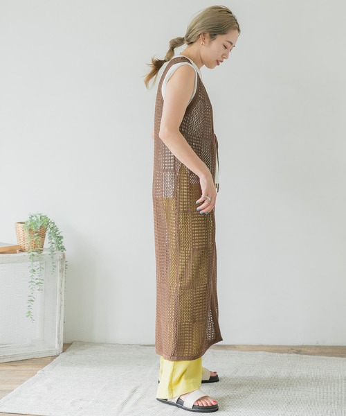 ITEMS URBANRESEARCH（アイテムズ アーバンリサーチ）の「透かし編みロングカーディガン（カーディガン/ボレロ・レディース・アイボリー/ブラウン/ライトカーキ・FREE）」の12枚目の写真