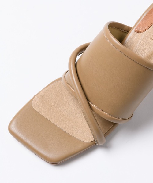 LA BELLE ETUDE（ラベルエチュード）の「【le vernis】 チューブサンダル（サンダル・レディース・ブラック/ブラウン/アイボリー・24.5/23.5）」の12枚目の写真