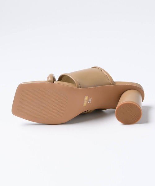 LA BELLE ETUDE（ラベルエチュード）の「【le vernis】 チューブサンダル（サンダル・レディース・ブラック/ブラウン/アイボリー・24.5/23.5）」の19枚目の写真