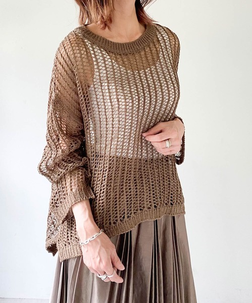 muure（ミュール）の「クルーネック透かし編みニットトップス（ニット/セーター・レディース・ブラック/ベージュ/ブラウン/オフホワイト/サックスブルー・FREE）」の4枚目の写真