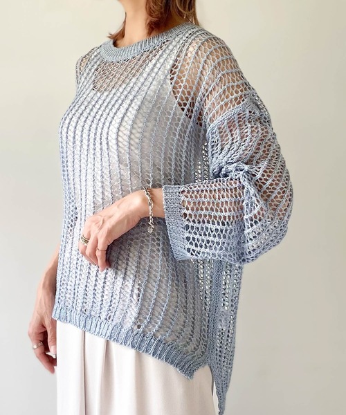 muure（ミュール）の「クルーネック透かし編みニットトップス（ニット/セーター・レディース・ブラック/ベージュ/ブラウン/オフホワイト/サックスブルー・FREE）」の13枚目の写真