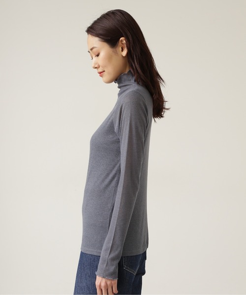 NATURAL BEAUTY BASIC(ナチュラルビューティーベーシック)の「シアーリブインナーカットソー(Tシャツ/カットソー・レディース・ベージュ/グレー/ブルー・MEDIUM)」の19枚目の写真