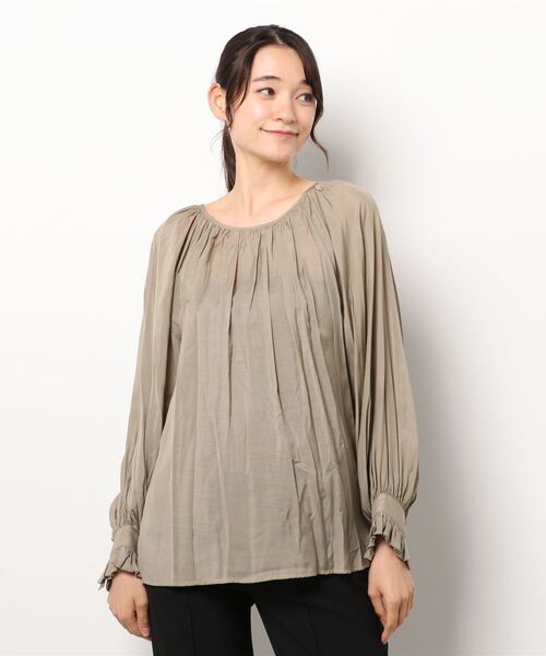 RIVE DROITE（リヴドロワ）の「エアリーな雰囲気漂う一枚　マルチwayフリルカラーブラウス（シャツ/ブラウス・レディース・ブラック/ベージュ・FREE）」の6枚目の写真