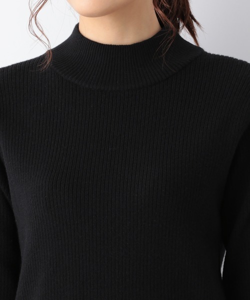 GLOBAL WORK（グローバルワーク）の「メルティーニットハイネック/952708（ニット/セーター・レディース・ブラック/ダークブラウン/グレー/アイボリー/ダークブルー/グレイッシュベージュ・MEDIUM/LARGE）」の21枚目の写真