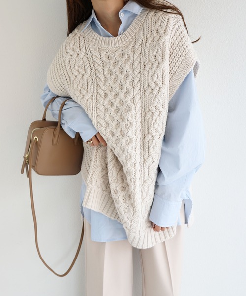 セール】ケーブル編みニットベスト（ベスト）｜andme（アンドミー）の