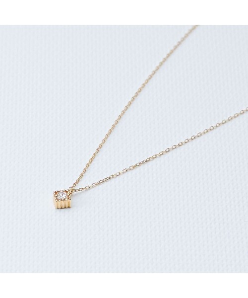K10ダイヤモンド 爪留めスクエア ネックレス