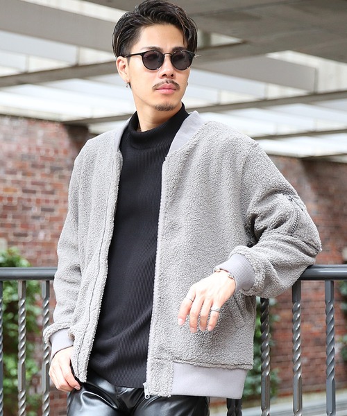 JOKER（ジョーカー）の「【SOMEDIFF】リングボア型押しMA-1 ジャケット メンズ（MA-1・メンズ・ブラック/グレー・M/L/XL）」の2枚目の写真