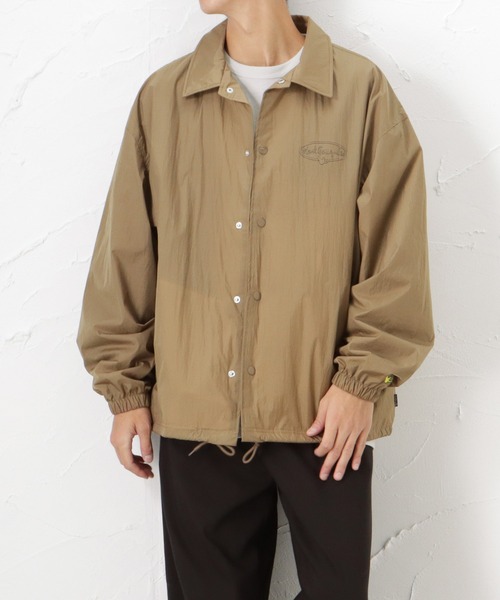 Mark Gonzales(マーク・ゴンザレス)の「ワッシャーナイロン プリント コーチジャケット(ナイロンジャケット・メンズ・ブラック/ベージュ/カーキ・M/L/XL)」の1枚目の写真