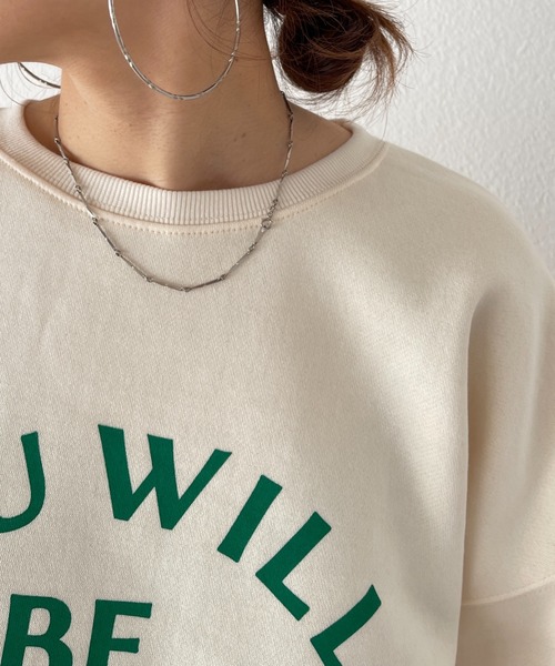 wee9s(ウィークス)の「with me ! short sweat / ウィズミー!ボリューム裏起毛ショートロゴスウェット(スウェット・レディース・グレー系その他2/レッド/アイボリー/グレー/ブラック/グレー系その他・FREE)」の16枚目の写真