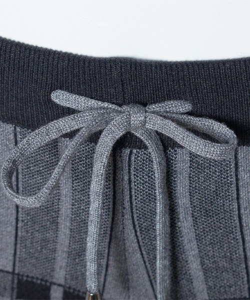 Futier land（フューティアランド）の「チェックワイドニットパンツ（その他パンツ・レディース・ホワイト/ブラック/グレー・FREE）」の13枚目の写真