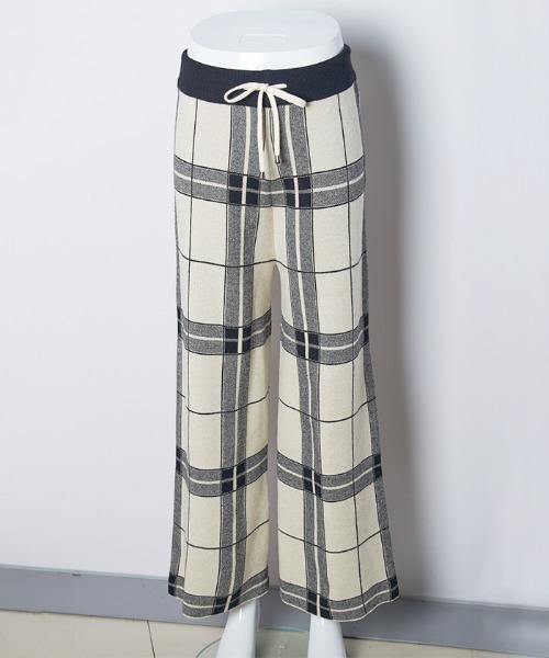 Futier land（フューティアランド）の「チェックワイドニットパンツ（その他パンツ・レディース・ホワイト/ブラック/グレー・FREE）」の16枚目の写真