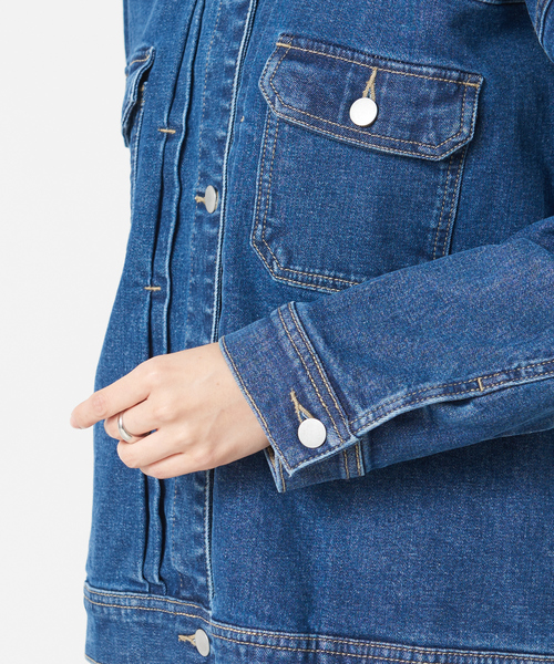 abahouse mavie(アバハウスマヴィ)の「【感嘆】オーバーサイズデニムジャケット(デニムジャケット・レディース・ネイビー/ブルー・フリー)」の15枚目の写真