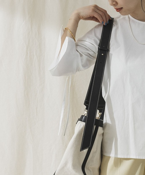 URBAN RESEARCH(アーバンリサーチ)の「ANABEL STRAP stitch(その他小物・レディース・ブラウン/ブラック・-)」の2枚目の写真