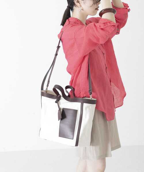 URBAN RESEARCH(アーバンリサーチ)の「ANABEL STRAP stitch(その他小物・レディース・ブラウン/ブラック・-)」の4枚目の写真