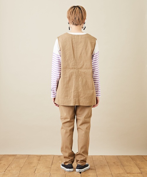 CUBE SUGAR（キューブシュガー）の「ツイル スリム ウエストゴム 無地 ギャザーパンツ（その他パンツ・レディース・チャコールグレー/ベージュ/カーキ・S/M）」の13枚目の写真