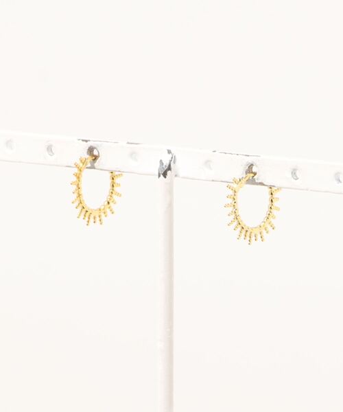 ulu（ウル）の「small sun hoop pierce（ピアス（両耳用）・レディース・シルバー/ゴールド・ONE SIZE）」の3枚目の写真