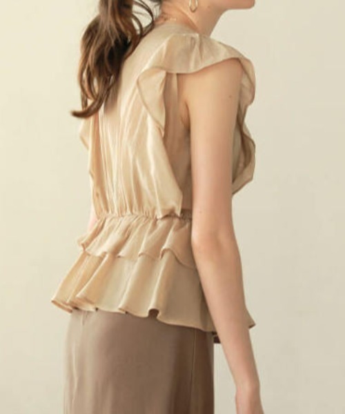 ACYM(アシーム)の「Nosleeve volume frill ブラウス(シャツ/ブラウス・レディース・アイボリー/ブラック/ベージュ・FREE)」の20枚目の写真