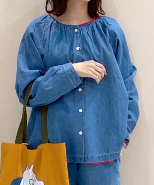 studio CLIP（スタディオクリップ）の「ダブルフロントデニムアソートブラウス（シャツ/ブラウス・レディース・ライトブルー/オフホワイト/カーキ・FREE）」の3枚目の写真