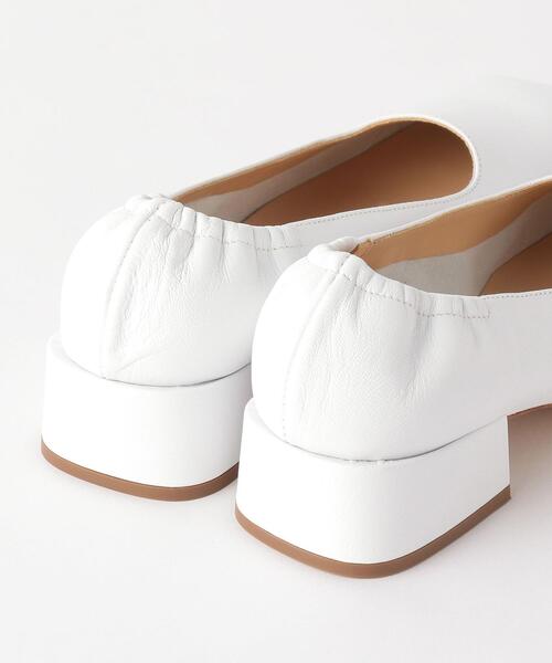 FABIO RUSCONI＞NATUR BIANCO スクエアトゥ パンプス FABIO RUSCONI（ファビオルスコーニ）の「＜FABIO RUSCONI