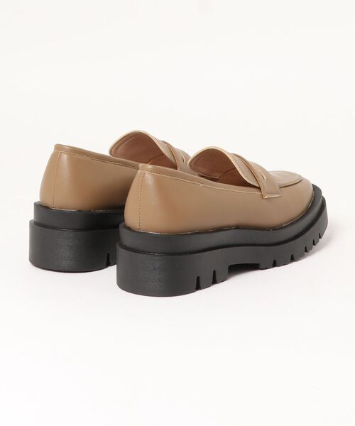 RETRO GIRL(レトロガール)の「厚底スクエアローファー(ローファー・レディース・ブラック/ベージュ/オフホワイト・M/L)」の5枚目の写真