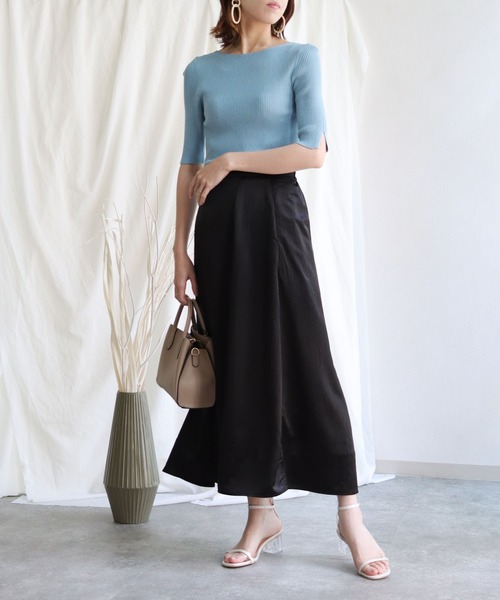 HER CLOSET（ハークローゼット）の「【cheriella】イージーケアCOOLタッチボートネック袖スリットリブニット（ニット/セーター・レディース・ブラック/サックスブルー/ピンク/アイボリー/グレイッシュベージュ/ブルー・M）」の22枚目の写真