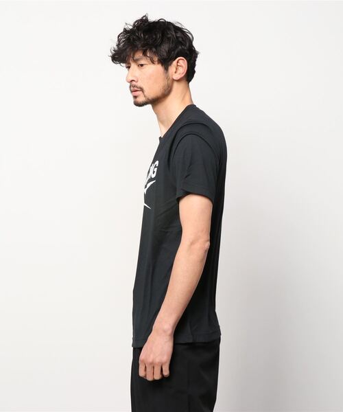 Reebok(リーボック)の「 グラフィック シリーズ Tシャツ / Graphic Series T-Shirt /(Tシャツ/カットソー・メンズ・ブラック/ヘザーグレー/アーミー・SMALL/MEDIUM/LARGE/X-LARGE/XX-LARGE/X-SMALL/XXX-LARGE)」の7枚目の写真
