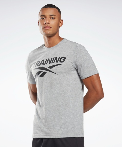 Reebok(リーボック)の「 グラフィック シリーズ Tシャツ / Graphic Series T-Shirt /(Tシャツ/カットソー・メンズ・ブラック/ヘザーグレー/アーミー・SMALL/MEDIUM/LARGE/X-LARGE/XX-LARGE/X-SMALL/XXX-LARGE)」の3枚目の写真