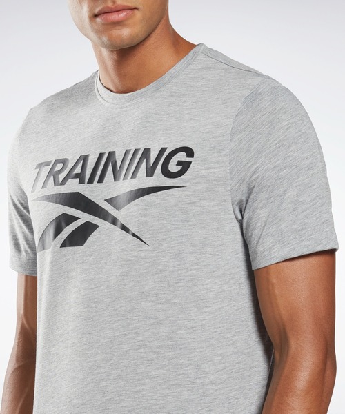 Reebok(リーボック)の「 グラフィック シリーズ Tシャツ / Graphic Series T-Shirt /(Tシャツ/カットソー・メンズ・ブラック/ヘザーグレー/アーミー・SMALL/MEDIUM/LARGE/X-LARGE/XX-LARGE/X-SMALL/XXX-LARGE)」の10枚目の写真