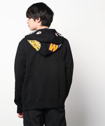 A BATHING APE（アベイシングエイプ）の「SHARK FULL ZIP HOODIE