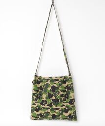 A BATHING APE（アベイシングエイプ）の「BAPE ONLINE SACOCHE M