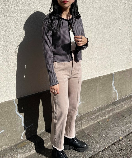 Mysa&Liina（ミーサリーナ）の「パイピングテレコトップス（Tシャツ/カットソー・レディース・チャコールグレー/イエロー/オフホワイト/グリーン・FREE）」の11枚目の写真