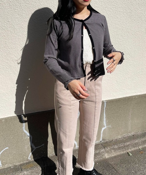 Mysa&Liina（ミーサリーナ）の「パイピングテレコトップス（Tシャツ/カットソー・レディース・チャコールグレー/イエロー/オフホワイト/グリーン・FREE）」の13枚目の写真