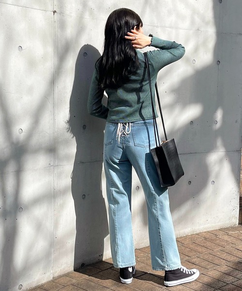 Mysa&Liina（ミーサリーナ）の「パイピングテレコトップス（Tシャツ/カットソー・レディース・チャコールグレー/イエロー/オフホワイト/グリーン・FREE）」の17枚目の写真