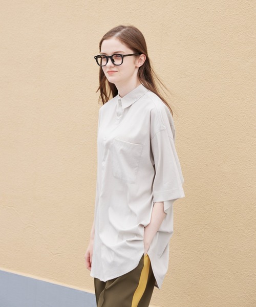 flaner(フラネ)の「Loose assort half sleeve shirt/ルーズアソート半袖シャツ(シャツ/ブラウス・レディース・ネイビー/サックスブルー/グレイッシュベージュ/ライトグレー/グレー・MEDIUM/LARGE)」の8枚目の写真