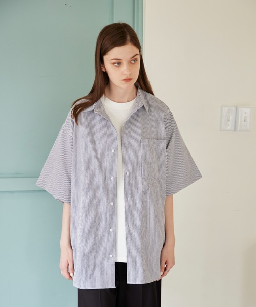 flaner(フラネ)の「Loose assort half sleeve shirt/ルーズアソート半袖シャツ(シャツ/ブラウス・レディース・ネイビー/サックスブルー/グレイッシュベージュ/ライトグレー/グレー・MEDIUM/LARGE)」の18枚目の写真