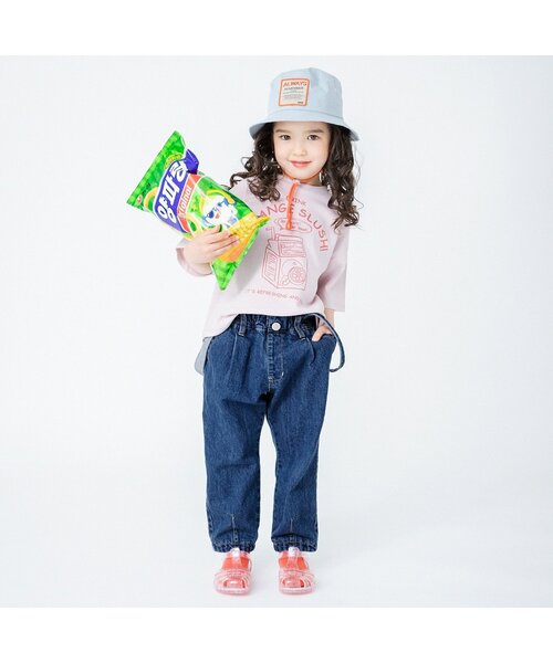 BREEZE（ブリーズ）の「WEB限定 デニムタックサロペット（サロペット/オーバーオール・キッズ・ネイビー/オフホワイト・100/110/120/130/80/90/140）」の5枚目の写真