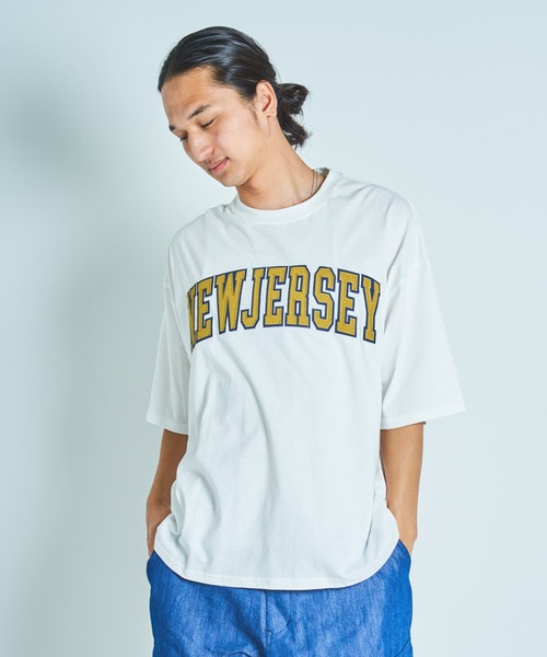 CORISCO(コリスコ)の「カレッジ刺繍半袖TEE(M1)(Tシャツ/カットソー・メンズ・ホワイト/ブラック/ホワイト系その他/ブラック系その他・MEDIUM/LARGE/X-LARGE)」の16枚目の写真