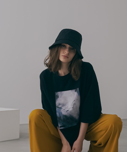 shiki tokyo(シキトウキョウ)の「Oversized Mode Art Graphic Print Tee / オーバーサイズモードアートグラフィックプリントTシャツ(Tシャツ/カットソー・メンズ・ホワイト/ブラック・SMALL/MEDIUM/LARGE)」の3枚目の写真