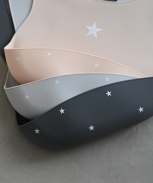 PUPPAPUPO（プッパプーポ）の「シリコンビブ 3枚セット（マグ/哺乳瓶/お食事グッズ・キッズ・その他1/その他2・FREE）」の3枚目の写真