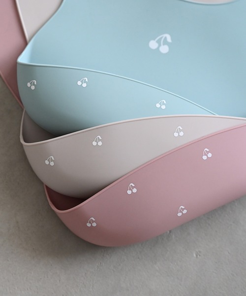 PUPPAPUPO（プッパプーポ）の「シリコンビブ 3枚セット（マグ/哺乳瓶/お食事グッズ・キッズ・その他1/その他2・FREE）」の4枚目の写真