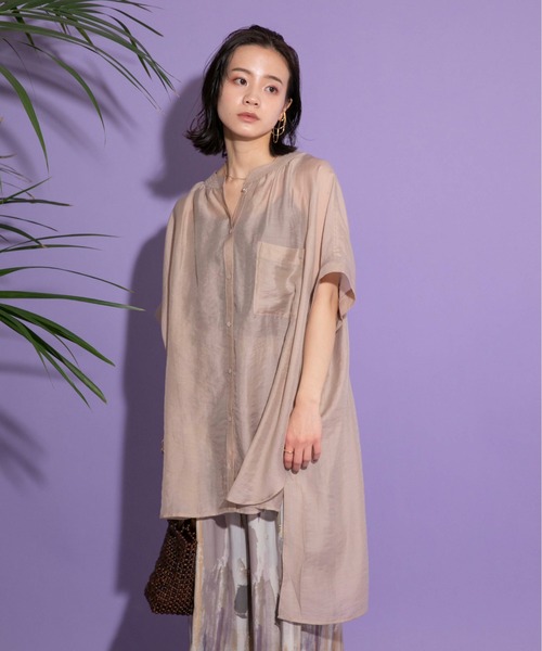 Eimee Law(エイミーロウ)の「バックギャザー テーピングシアーシャツ(シャツ/ブラウス・レディース・ブラウン系/グレイッシュベージュ/ブラック・38)」の10枚目の写真
