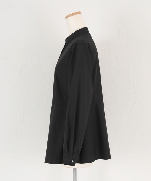 UR'S(ユアーズ)の「パール釦ペプラムシャツ(シャツ/ブラウス・レディース・ブラック/ホワイト・S/L/M)」の18枚目の写真