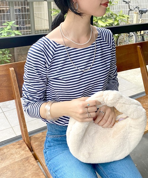 SHENERY（シーナリー）の「ラウンドネックボーダーカットソー（Tシャツ/カットソー・レディース・ネイビー・FREE）」の2枚目の写真