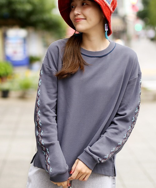 セール ナバホ発泡袖プリントプルオーバー スウェット チチカカ チチカカ のファッション通販 Zozotown