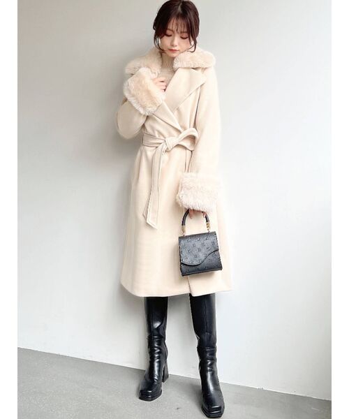 RESEXXY（リゼクシー）の「レディファーコート（その他アウター・レディース・ブラック/ブラウン/アイボリー・FREE）」の7枚目の写真