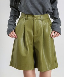フェイクレザーショートパンツ