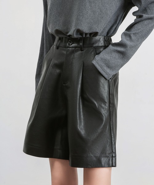 the toe レザーショートパンツ High-line 2way Slit Pants – THE TOÉ